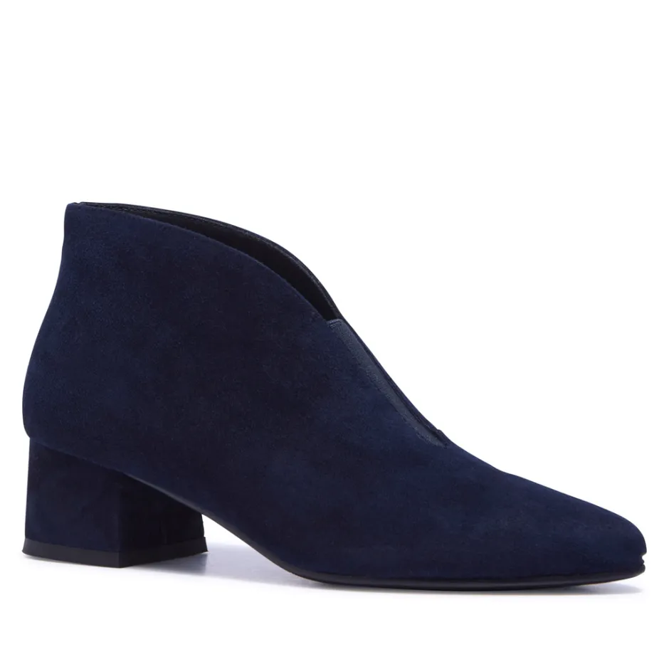 Blenniee Navy Suede Ankle Boots<Carl Scarpa Best Sale