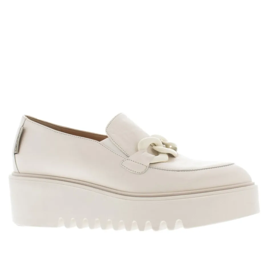 Lizi Italian Off White Chain Wedge Loafers<Carl Scarpa Best Sale