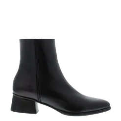 Megan Black Leather Ankle Boots<Carl Scarpa Cheap