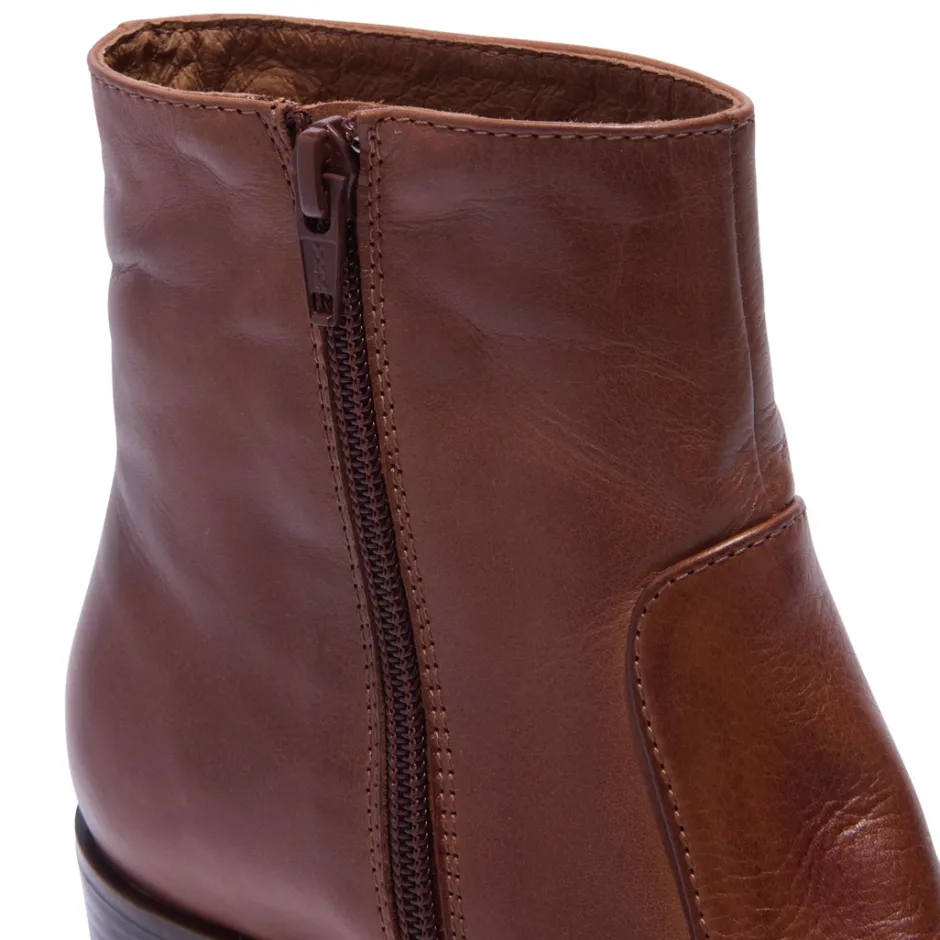 Orvieto Tan Leather Ankle Boots<Carl Scarpa Shop