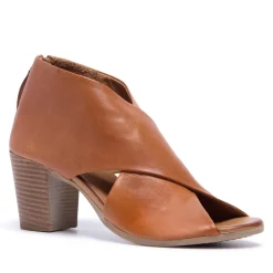 Piacere Tan Leather Crossover Sandals<Carl Scarpa Best Sale