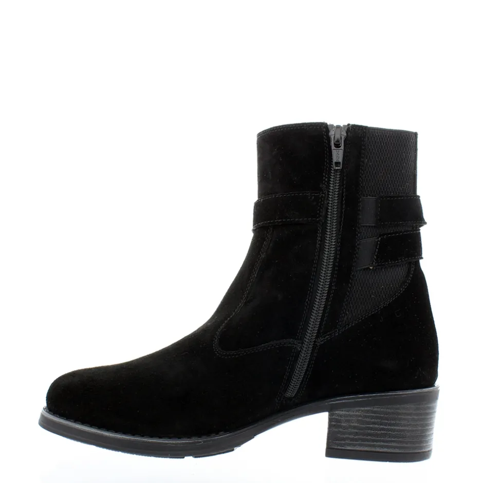 Pollenzo Black Suede Ankle Boots<Carl Scarpa Fashion