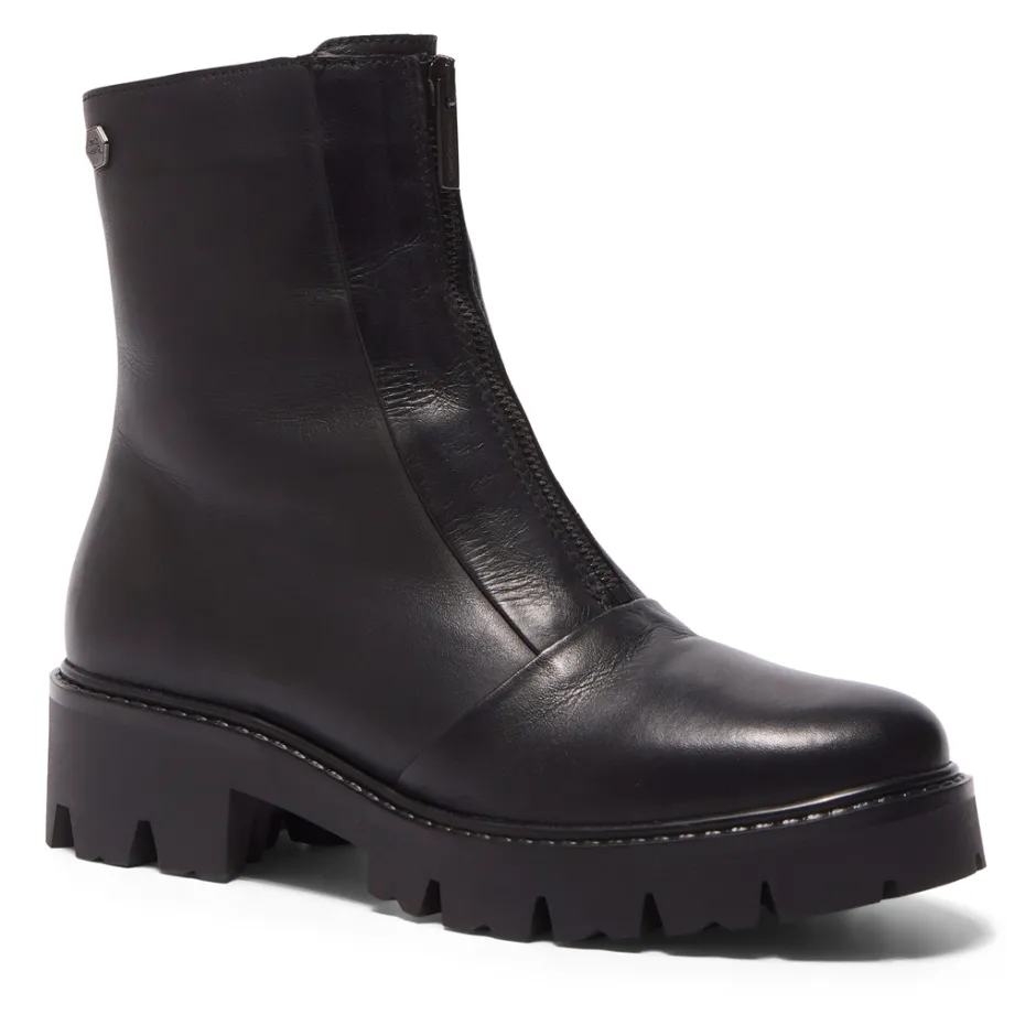Sanica Black Leather Ankle Boots<Carl Scarpa Shop
