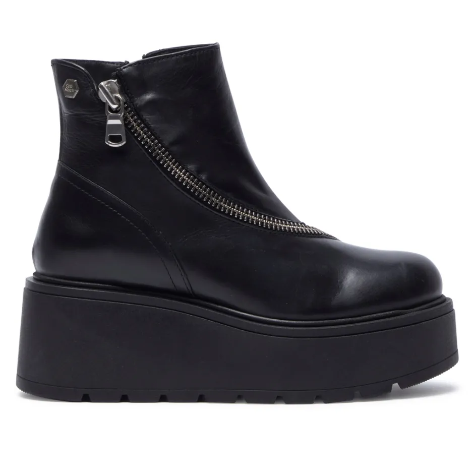 Serpentina Black Leather Ankle Boots<Carl Scarpa Store